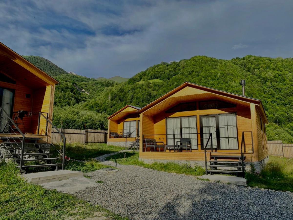Mestia Villas エクステリア 写真