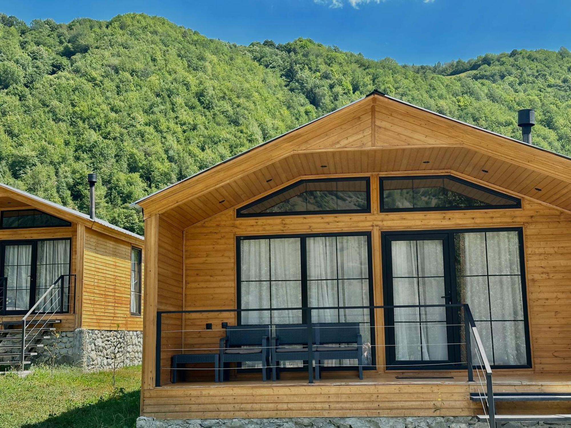 Mestia Villas エクステリア 写真