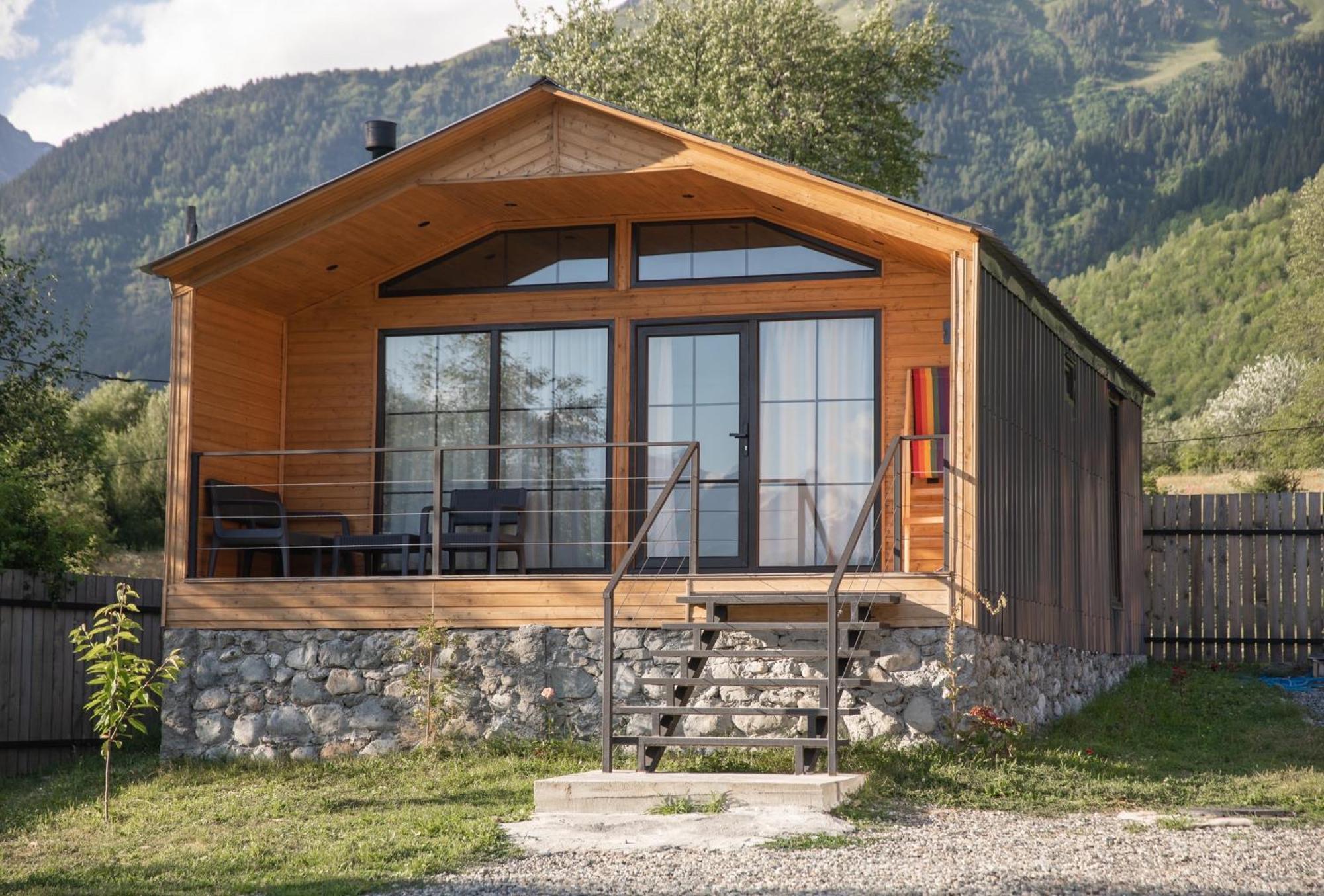 Mestia Villas エクステリア 写真